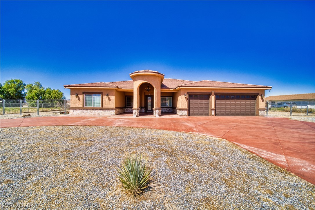 2890 Oakleaf Avenue, Pahrump 89048