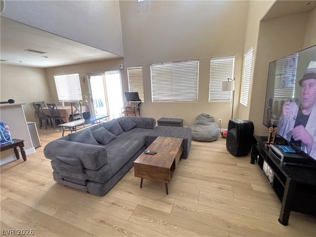 Photo 3 of 6021 Banbury Heights Way