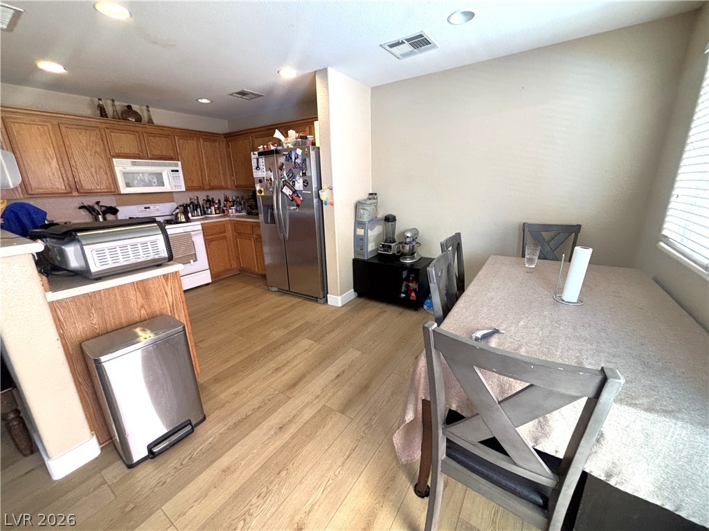 Photo 7 of 18, 6021 Banbury Heights Way