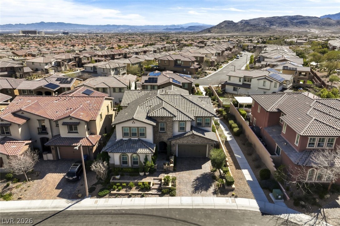 Photo 4 of 12031 Tramonto Avenue