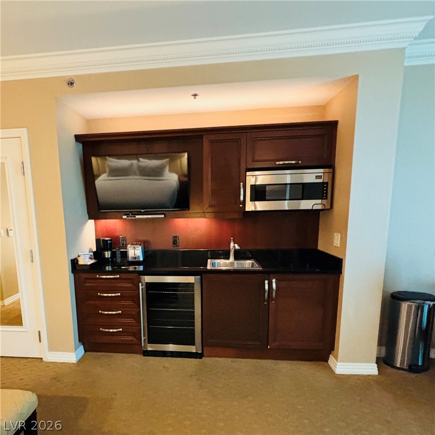 Photo 7 of 26, 125 E Harmon Avenue #1511