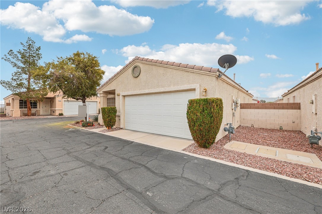 Photo 2 of 5144 Mascaro Drive