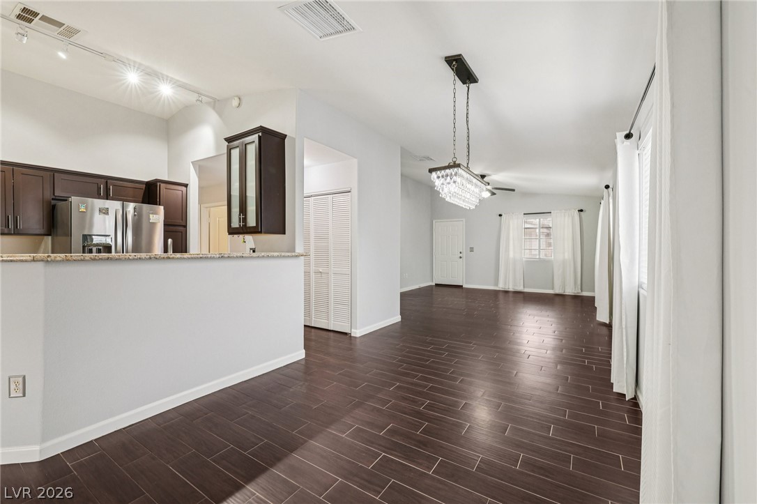 Photo 8 of 34, 5144 Mascaro Drive
