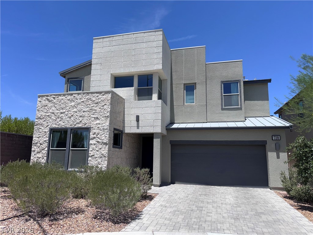 728 Emerson Creek Court, North Las Vegas 89084