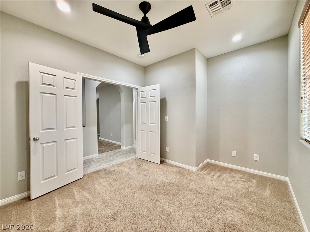 Photo 14 of 24, 9927 Ridgemill Street