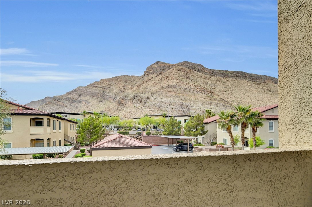 Photo 17 of 28, 3360 Cactus Shadow Street #201