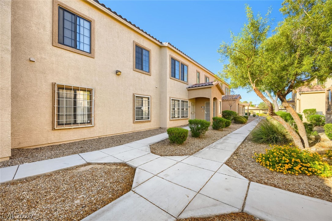 Photo 4 of 2161 Hussium Hills Street #202