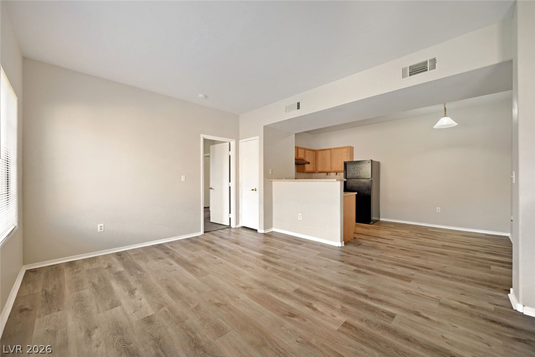 Photo 6 of 34, 2161 Hussium Hills Street #202