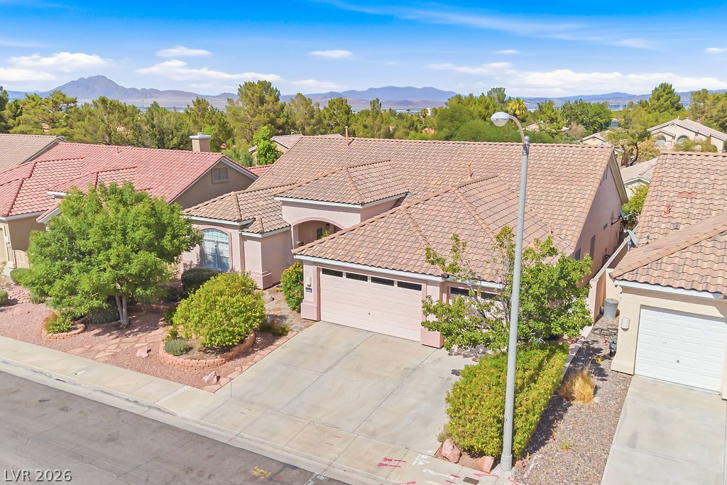 2034 Bobtail Circle, Henderson 89012
