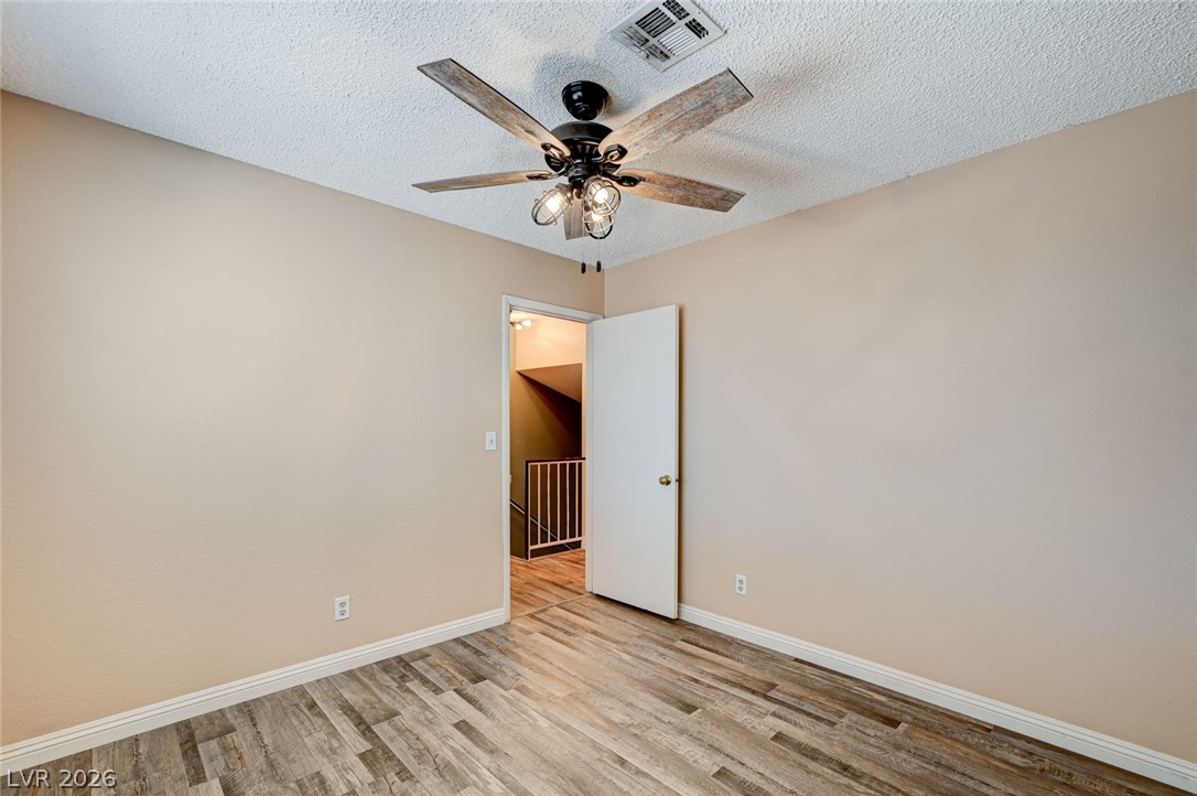 Photo 24 of 35, 845 Shoreview Drive