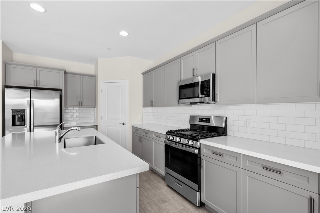 Photo 2 of 1112 Boylston Avenue
