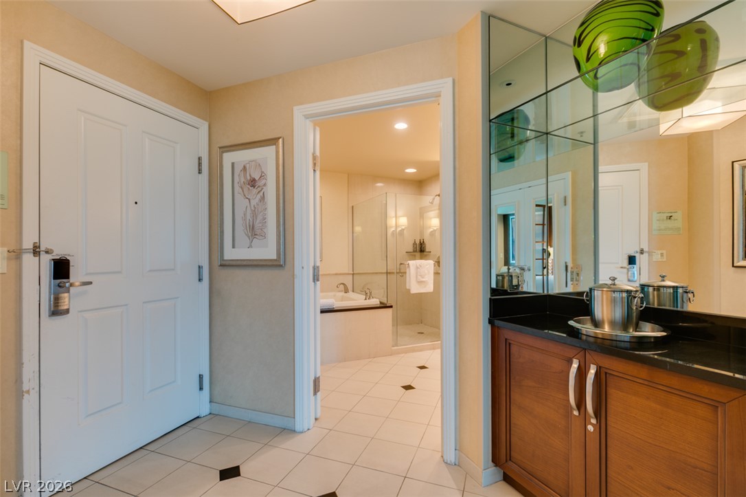 Photo 5 of 145 E HARMON Avenue #3205