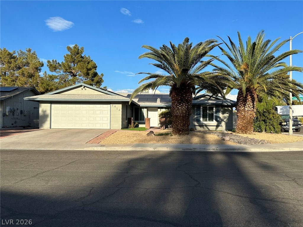 2412 Vista Colina Street, Henderson 89014