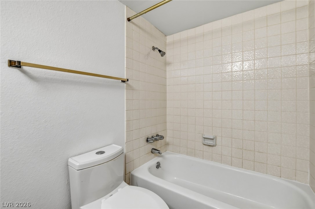 Photo 22 of 36, 3823 S Maryland Parkway #K10