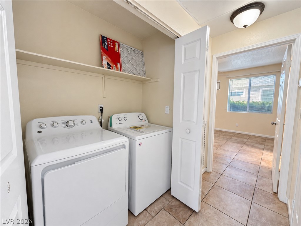 Photo 17 of 32, 5155 W Tropicana Avenue #1128