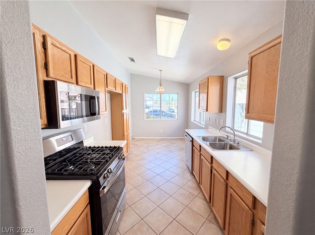 Photo 2 of 9121 Indian Breeze Drive