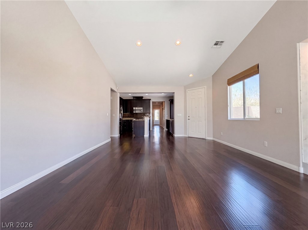 Photo 8 of 20, 908 Baronet Drive