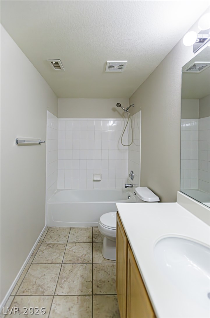 Photo 14 of 41, 2101 Quartz Cliff Street #105