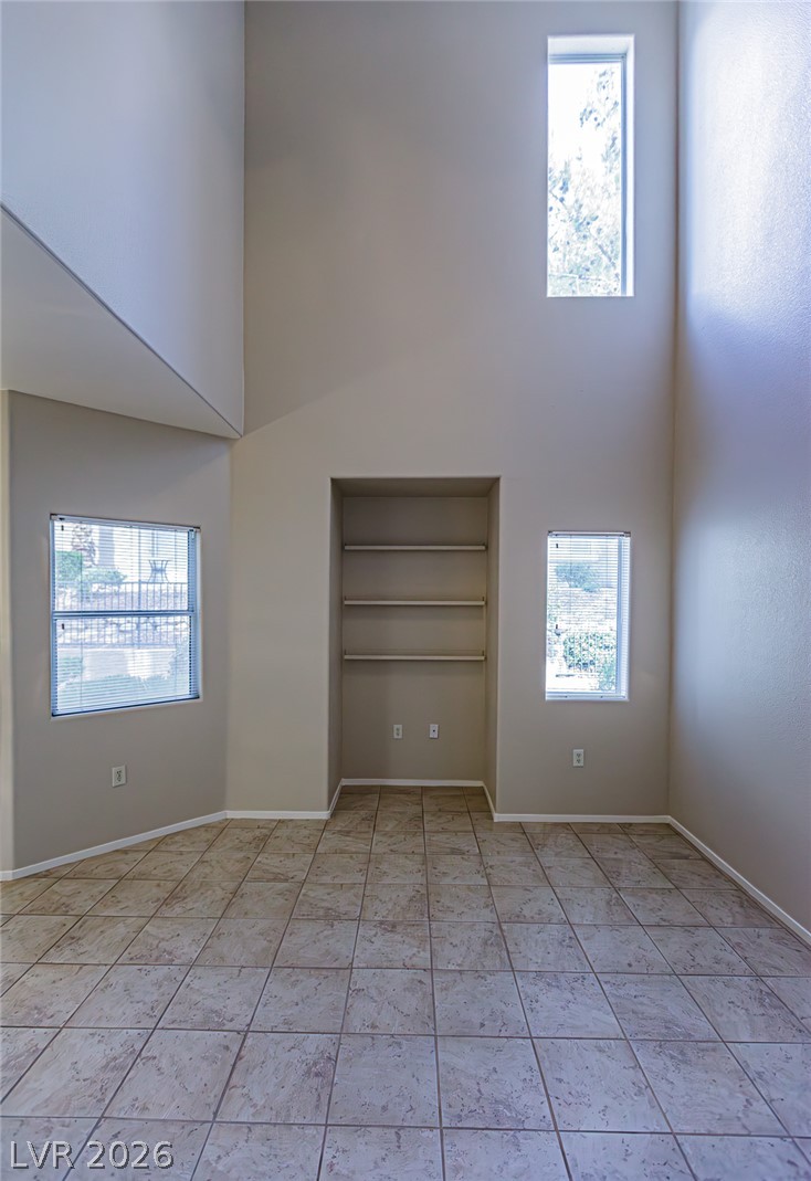 Photo 18 of 41, 2101 Quartz Cliff Street #105