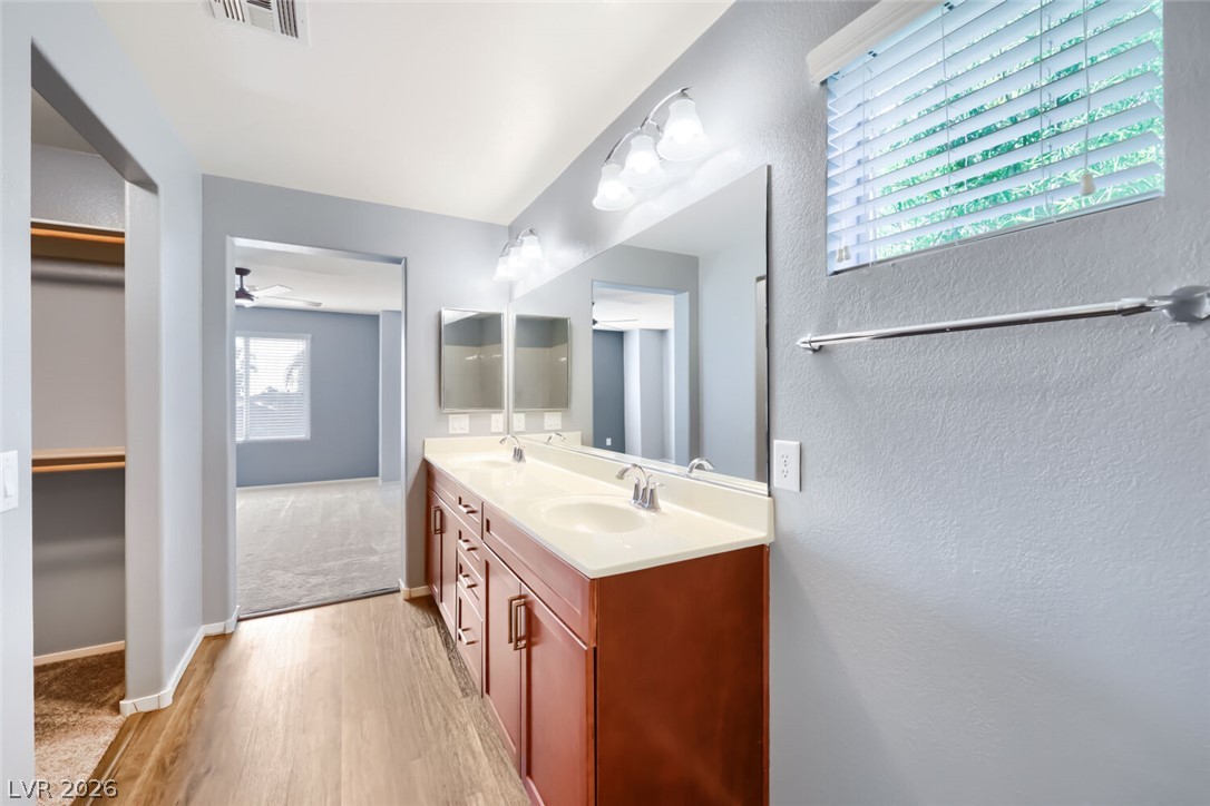 Photo 22 of 44, 9050 W Tropicana Avenue #1043