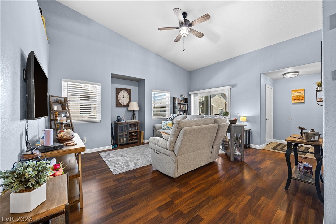 Photo 3 of 2053 Gravel Hill Street #201