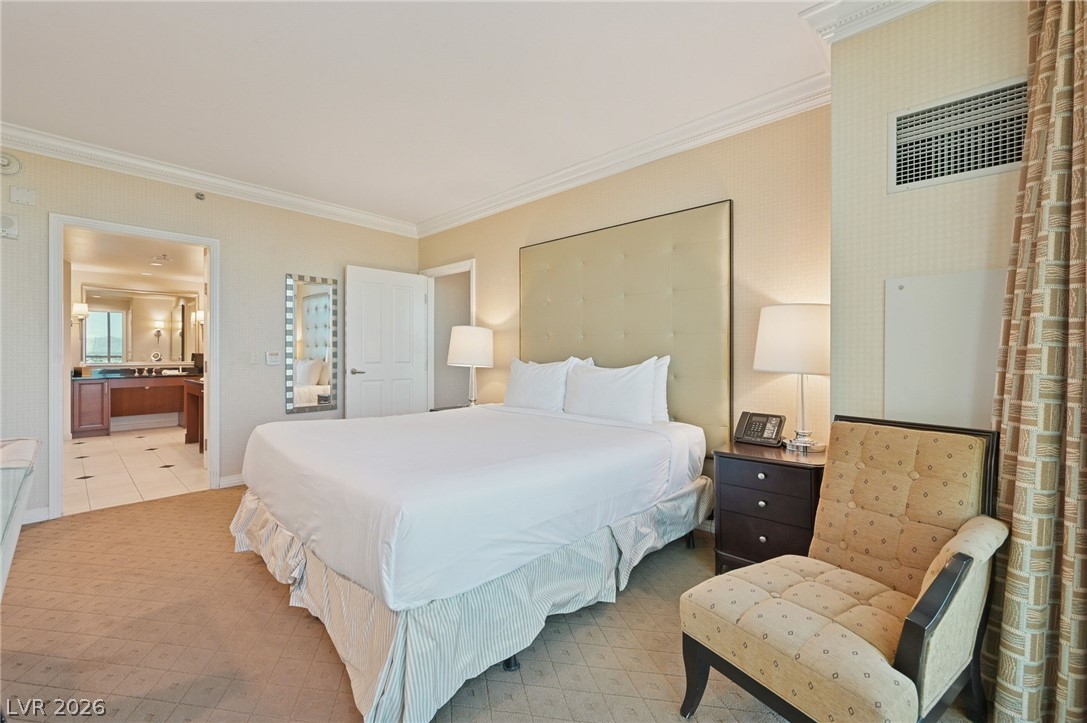 Photo 14 of 21, 135 E Harmon Avenue #10714