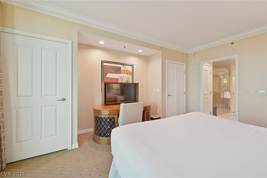 Photo 17 of 21, 135 E Harmon Avenue #10714