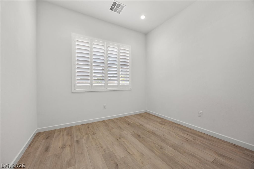 Photo 33 of 56, 8971 Coastal Oaks Street