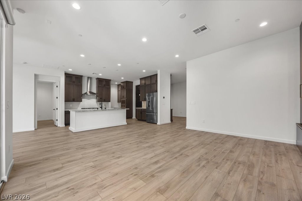 Photo 36 of 56, 8971 Coastal Oaks Street