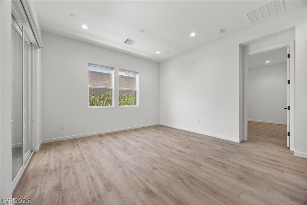 Photo 13 of 56, 8971 Coastal Oaks Street