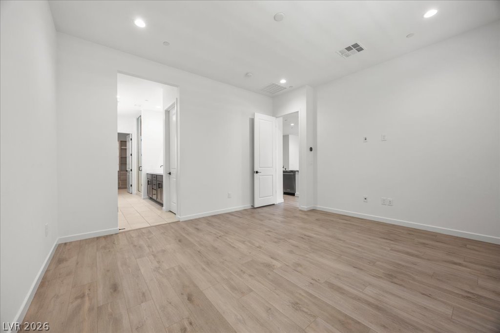 Photo 15 of 56, 8971 Coastal Oaks Street
