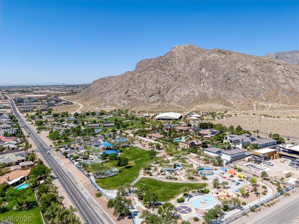 Photo 50 of 52, 3975 N Hualapai Way #264