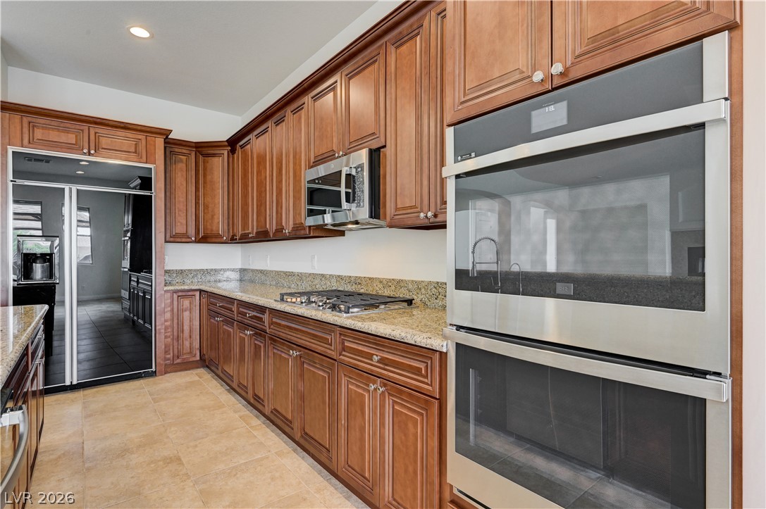 Photo 29 of 99, 5532 Collier Hills Street