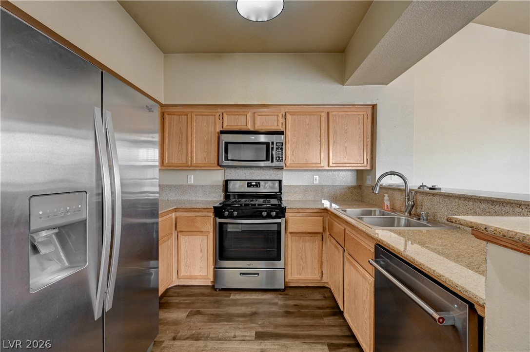 Photo 14 of 58, 7700 Constanso Avenue #202