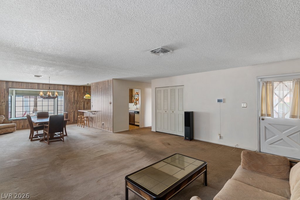 Photo 4 of 3428 Wingrove Avenue
