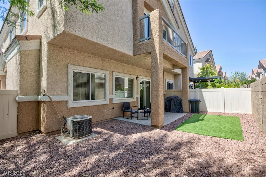 8780 Horizon Wind Avenue #102, Las Vegas