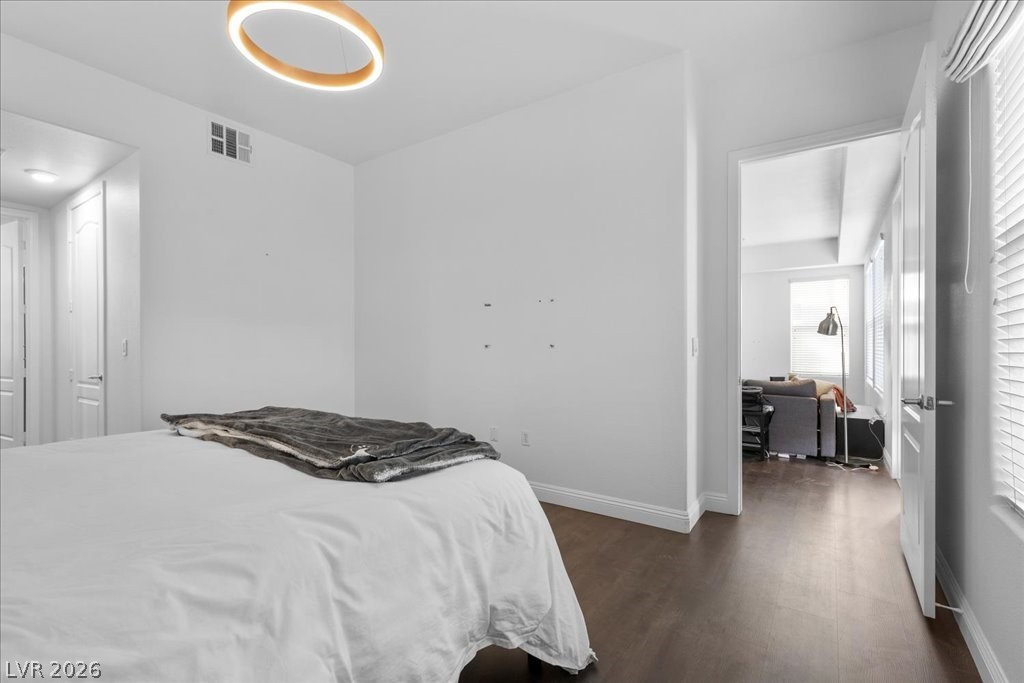 Photo 25 of 49, 62 E Serene Avenue #202