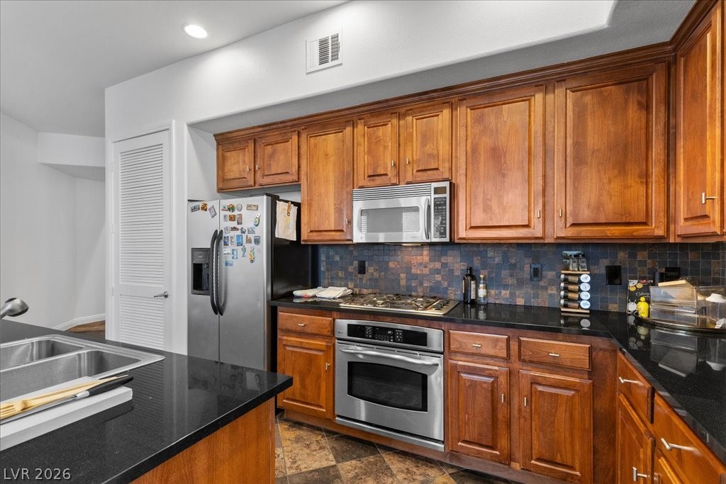 Photo 16 of 49, 62 E Serene Avenue #202