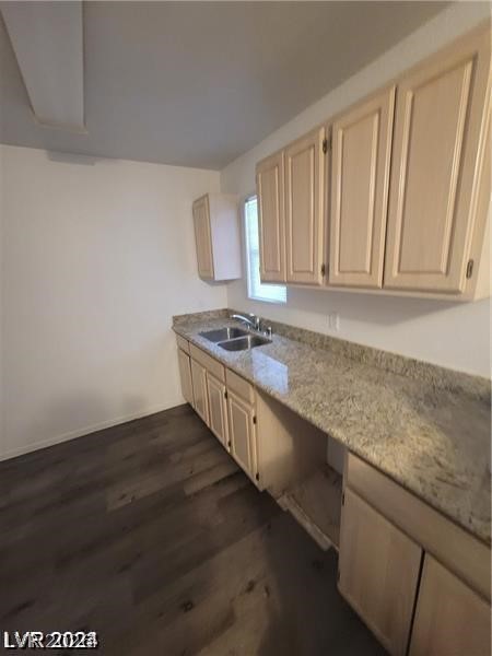 Photo 12 of 34, 555 E Silverado Ranch Boulevard #1123