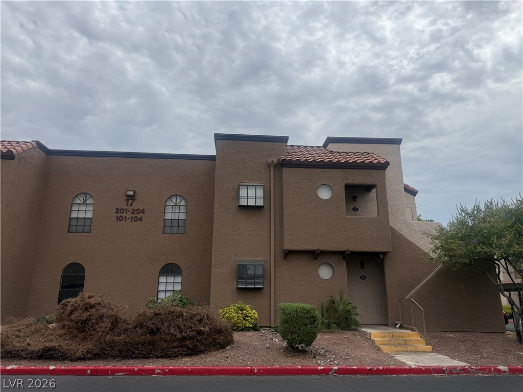 2966 Juniper Hills Boulevard #101, Las Vegas 89142