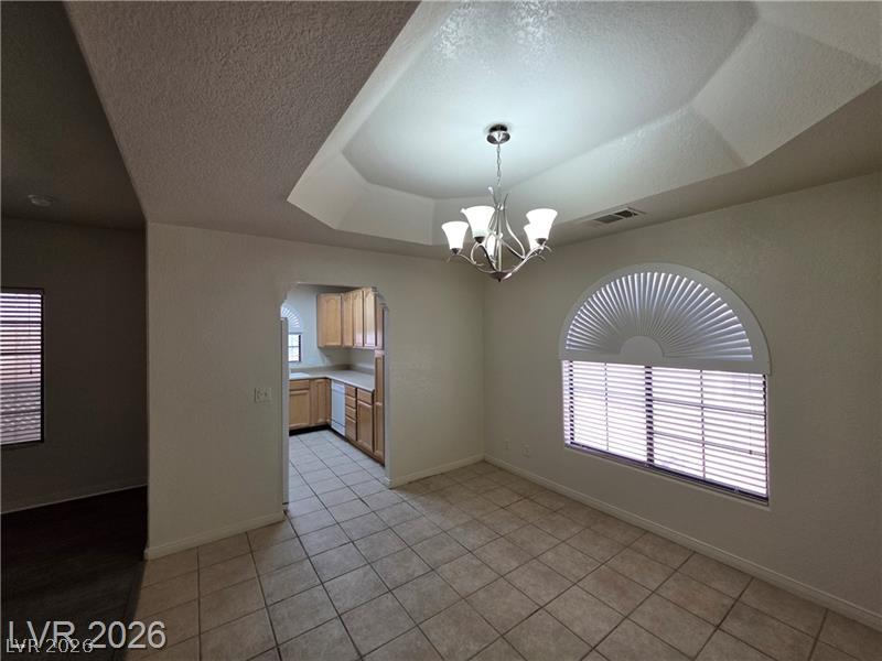 Photo 14 of 40, 1407 Santa Margarita Street #A