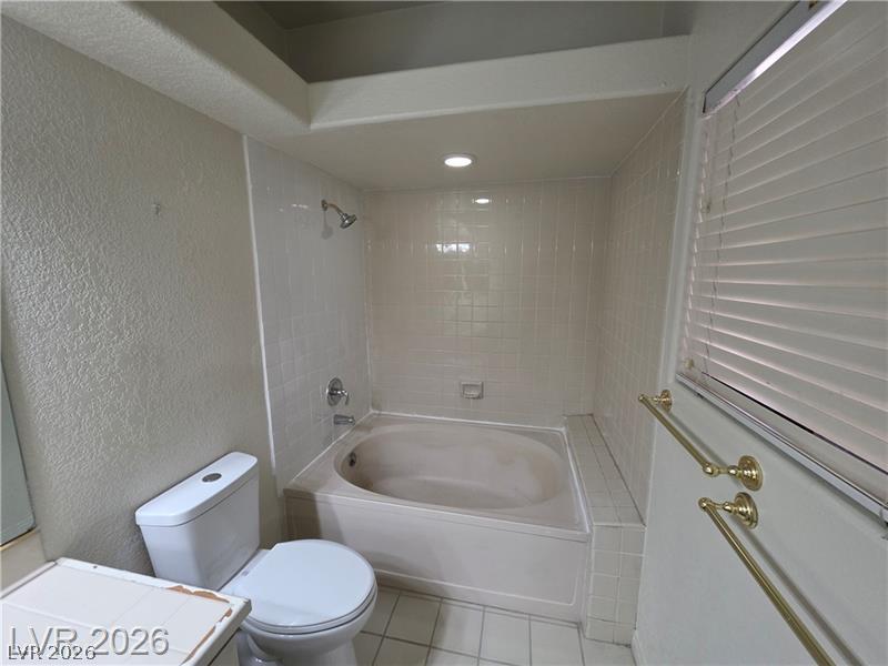 Photo 36 of 40, 1407 Santa Margarita Street #A