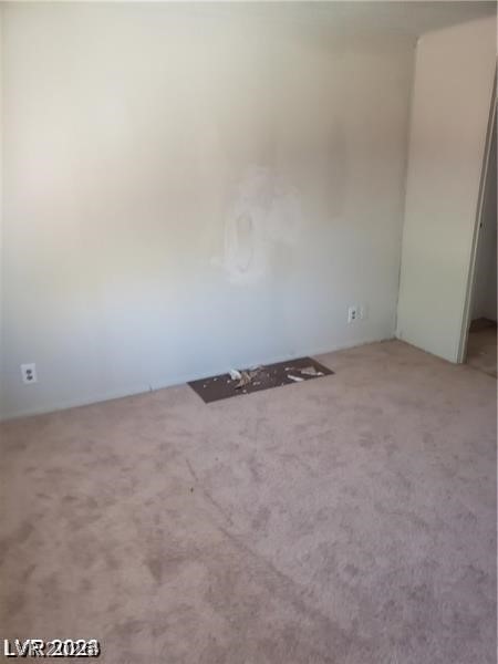 Photo 16 of 30, 5545 Everglade Street