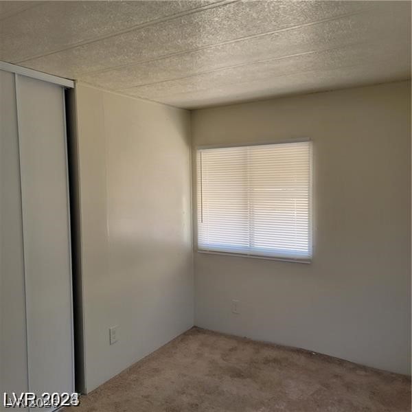 Photo 23 of 30, 5545 Everglade Street