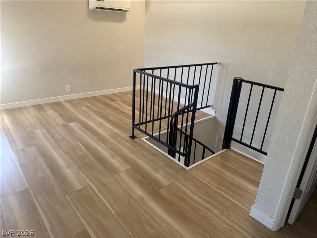 Photo 10 of 28, 530 Elm Drive #201