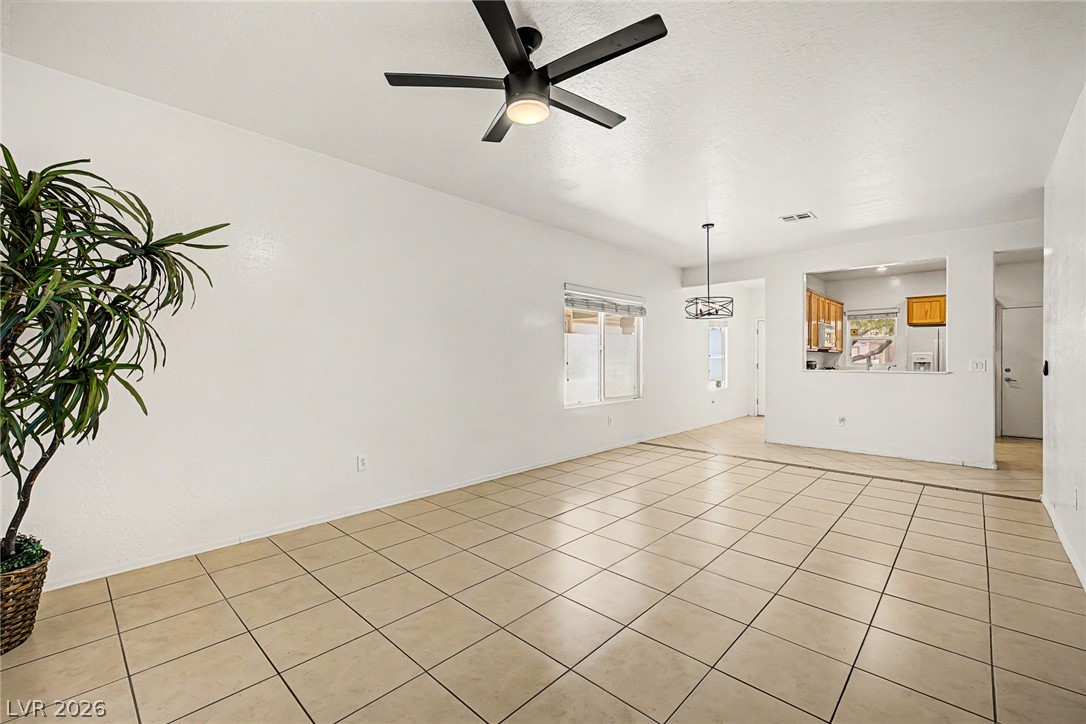 Photo 7 of 33, 7841 Lily Trotter Street