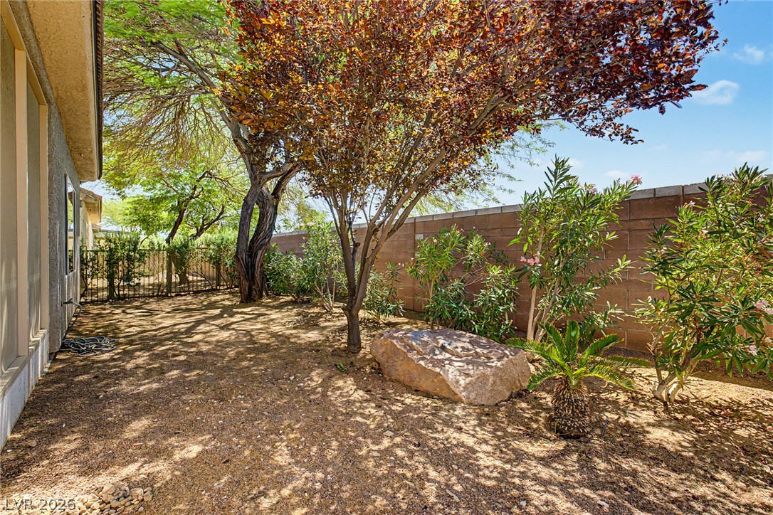 Photo 22 of 33, 7841 Lily Trotter Street