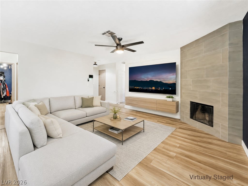 Photo 4 of 525 Zuber Avenue