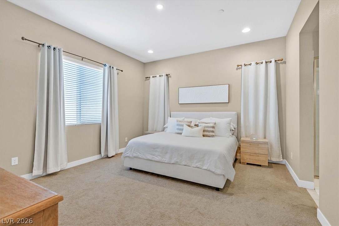 Photo 14 of 51, 552 Comodo Street