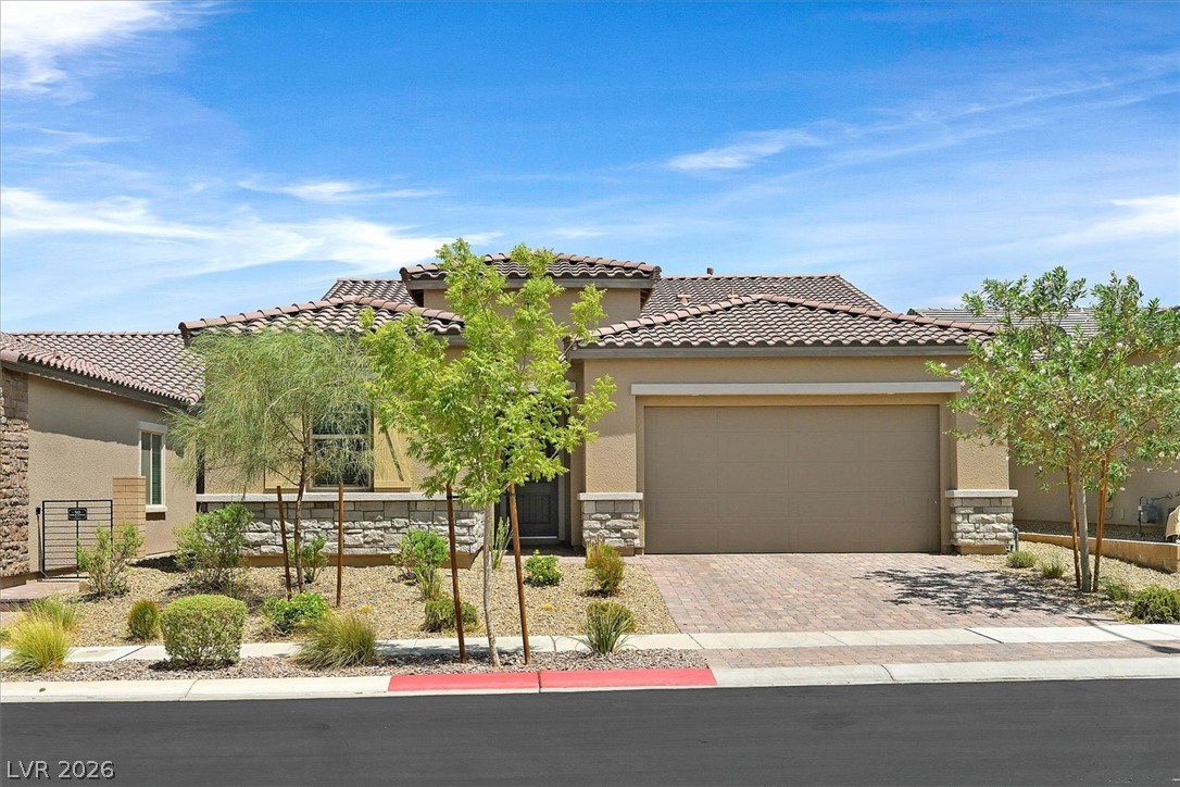 Photo 30 of 51, 552 Comodo Street